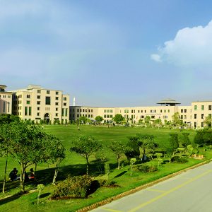 UMT - University of Management and Technology